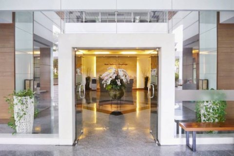 Condo in Khlong San, Bangkok, Thailand, 3 bedrooms  № 161364 - photo 10