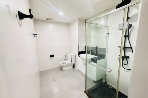 Condo in Khlong San, Bangkok, Thailand, 3 bedrooms  № 161364 - photo 6