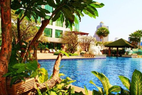 Condo in Khlong San, Bangkok, Thailand, 3 bedrooms  № 161364 - photo 15