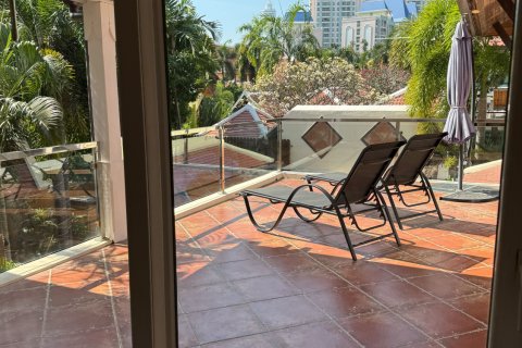 Maison à Pattaya, Thaïlande 4 chambres № 158613 - photo 25