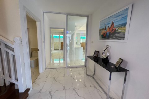 Maison à Pattaya, Thaïlande 4 chambres № 158613 - photo 29