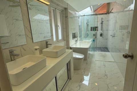 Maison à Pattaya, Thaïlande 4 chambres № 158613 - photo 8