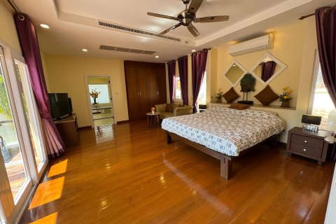 Maison à Pattaya, Thaïlande 4 chambres № 158613 - photo 15