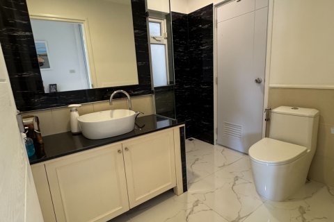 Maison à Pattaya, Thaïlande 4 chambres № 158613 - photo 30