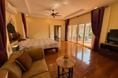 Maison à Pattaya, Thaïlande 4 chambres № 158613 - photo 16