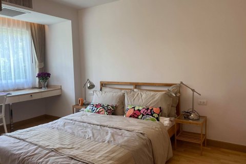 Кондоминиум с 2 спальнями в Пхракханонге, Бангкок, Таиланд № 158610 - фото 8