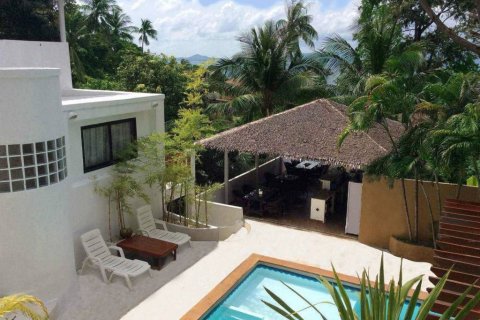 Villa in Surat Thani, Thailand 8 bedrooms № 114131 - photo 8
