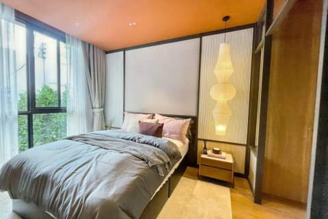 Кондоминиум с 3 спальнями в Дин Даенге, Бангкок, Таиланд № 114132 - фото 2