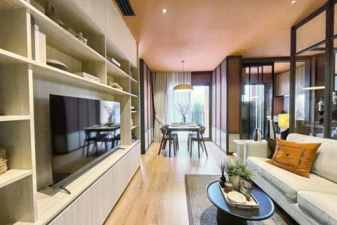 Кондоминиум с 3 спальнями в Дин Даенге, Бангкок, Таиланд № 114132 - фото 1