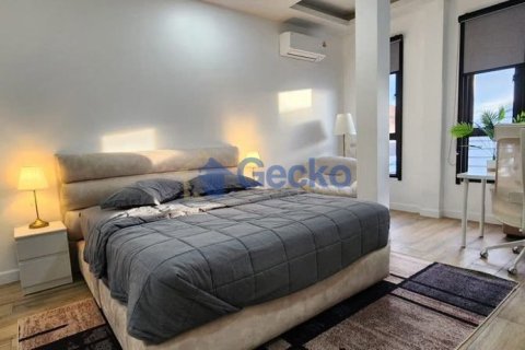 Haus in Pattaya, Thailand 4 Schlafzimmer № 195930 - Foto 9