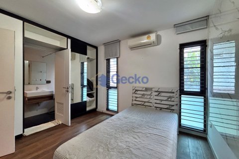 บ้านในพัทยา, ประเทศไทย 4 ห้องนอน № 195927 - รูปถ่าย 25