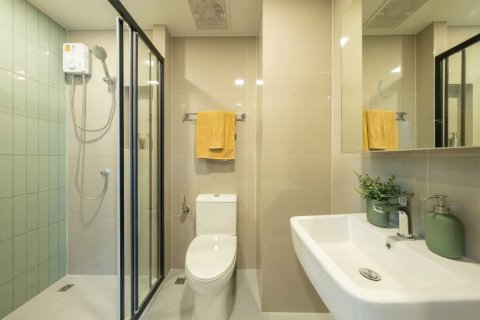 Condo à Thonburi, Bangkok, Thaïlande, 1 chambre № 166683 - photo 12