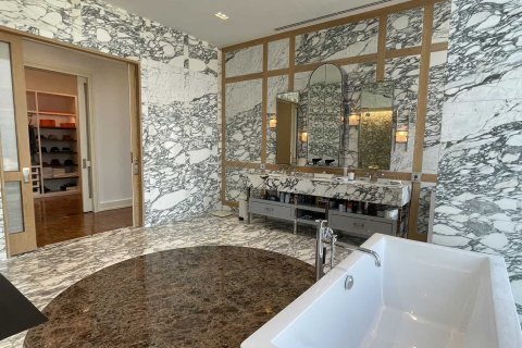 Condo à Bangkok, Thaïlande, 3 chambres  № 166681 - photo 9