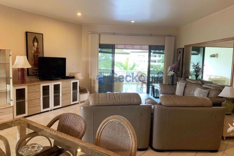 Condo in Pattaya, Thailand, 2 bedrooms № 197283 - photo 5
