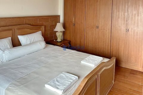 Condo à Pattaya, Thaïlande, 3 chambres № 197282 - photo 10