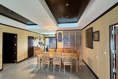 Condo à Pattaya, Thaïlande, 3 chambres № 197282 - photo 20