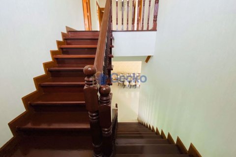 House in Pattaya, Thailand 5 bedrooms № 197281 - photo 30