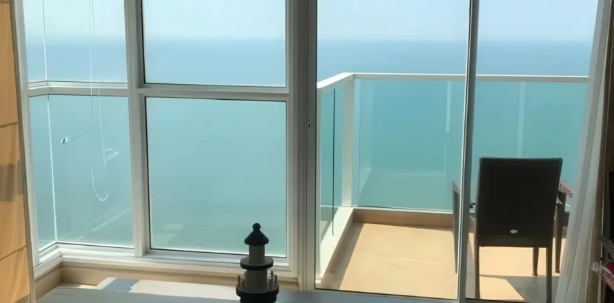 Apartment in Pattaya, Thailand 2 bedrooms № 155655