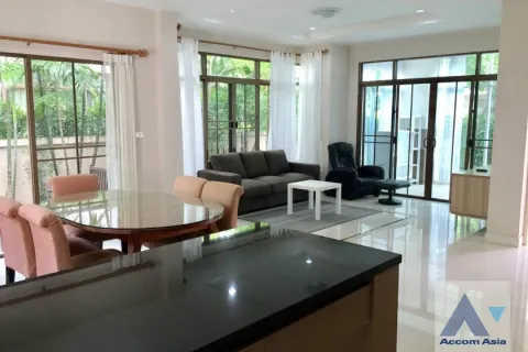 Haus in Bang Kaeo, Thailand 4 Schlafzimmer № 215898 - Foto 3