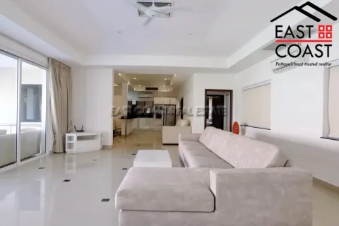 Casa de 3 dormitorios en Jomtien Beach, Pattaya, Tailandia № 213103 - foto 7