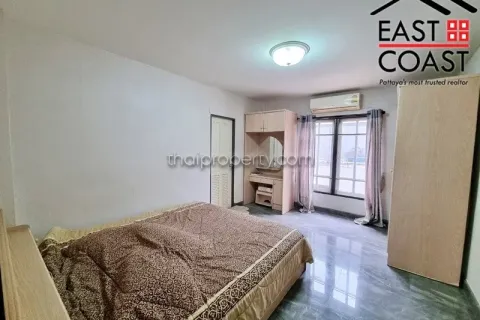 Casa de 2 dormitorios en Pattaya, Tailandia № 213102 - foto 4