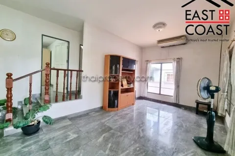 Casa de 2 dormitorios en Pattaya, Tailandia № 213102 - foto 16