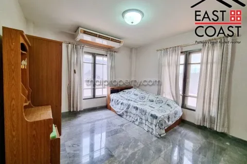 Casa de 2 dormitorios en Pattaya, Tailandia № 213102 - foto 7