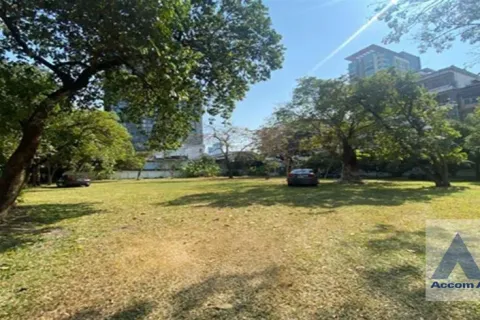 Land in Phra Khanong, Bangkok, Thailand № 218908