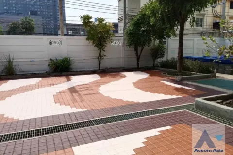 Grundstück in Phra Khanong, Bangkok, Thailand № 218910 - Foto 8