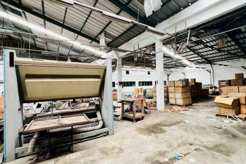 Terrain à Phra Pradaeng, Thaïlande 9828 m2 № 158177 - photo 13