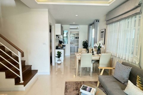 Penthouse in Pattaya, Thailand 4 bedrooms № 161421 - photo 4