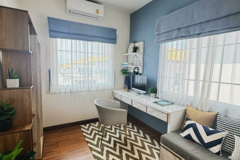 Penthouse in Pattaya, Thailand 4 bedrooms № 161421 - photo 15