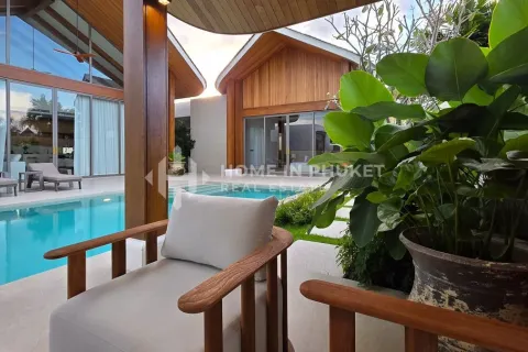 House in Phuket, Thailand 4 bedrooms № 161425 - photo 4
