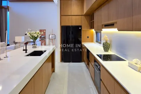 House in Phuket, Thailand 4 bedrooms № 161425 - photo 11