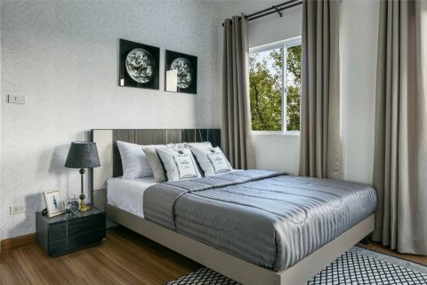 Penthouse in Pattaya, Thailand 4 bedrooms № 161422 - photo 4