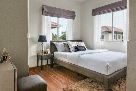 Penthouse in Pattaya, Thailand 4 bedrooms № 161422 - photo 11