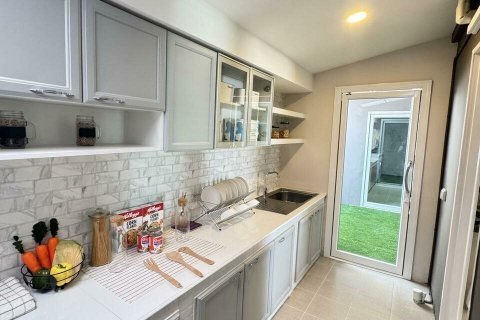 Penthouse in Pattaya, Thailand 4 bedrooms № 161423 - photo 10