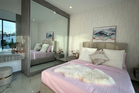 Penthouse in Pattaya, Thailand 4 bedrooms № 161420 - photo 6