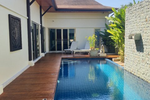 Villa auf Nai Harn Beach, Thailand 4 Schlafzimmer № 223642 - Foto 2