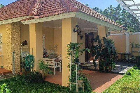 House in Hang Dong, Thailand 6 bedrooms № 138990 - photo 5