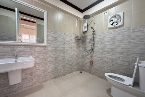 House in Hang Dong, Thailand 6 bedrooms № 138990 - photo 22