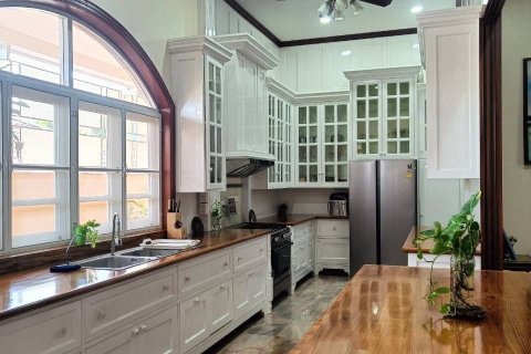 House in Hang Dong, Thailand 6 bedrooms № 138990 - photo 26