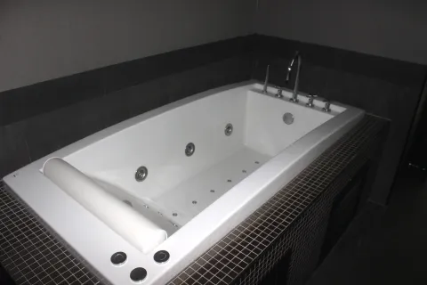 Villa in Pattaya, Thailand 4 bedrooms № 156528 - photo 11