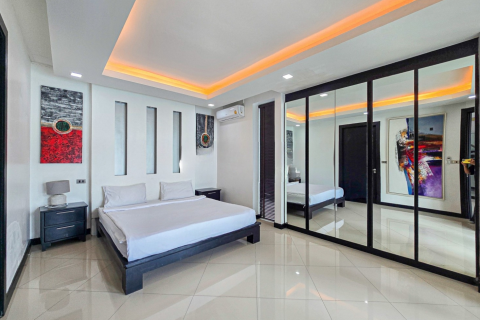 Вилла в Паттайе, Таиланд с 4 спальнями № 156528 - фото 24