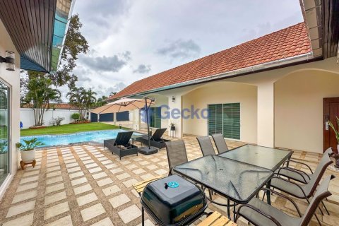 บ้านในพัทยา, ประเทศไทย 5 ห้องนอน № 196908 - รูปถ่าย 6