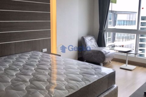 Condo in Pattaya, Thailand, 2 bedrooms № 196910 - photo 2