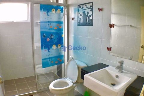 Condo in Pattaya, Thailand, 2 bedrooms № 196911 - photo 9