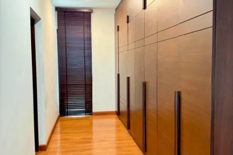 Haus in Bang Kapi, Bangkok, Thailand 4 Schlafzimmer № 216200 - Foto 14