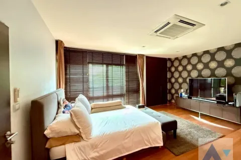 Haus in Bang Kapi, Bangkok, Thailand 4 Schlafzimmer № 216200 - Foto 9
