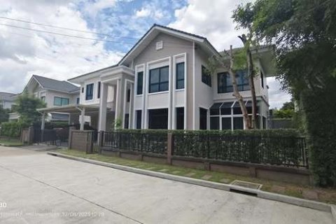 House in Sai Mai, Bangkok, Thailand 4 bedrooms № 163002